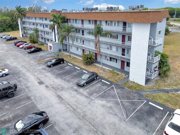 6289 Lear Dr  #403, Lake Worth, FL 33462