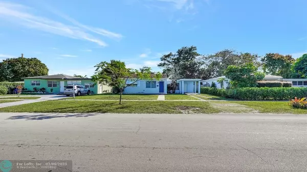 North Miami Beach, FL 33162,1280 NE 162nd St