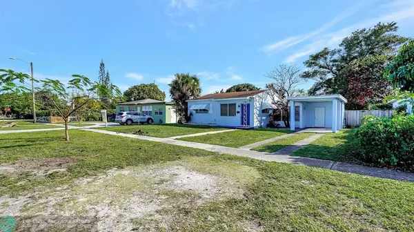 North Miami Beach, FL 33162,1280 NE 162nd St