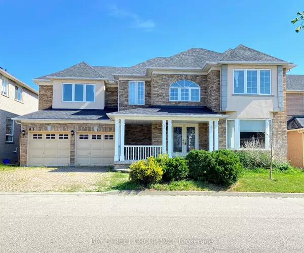 43 Drawbridge DR, Markham, ON L6C 2B4