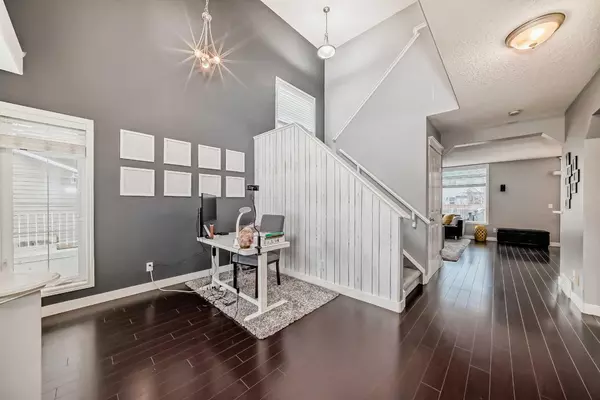 Calgary, AB T3K5E2,12807 Coventry Hills WAY NE