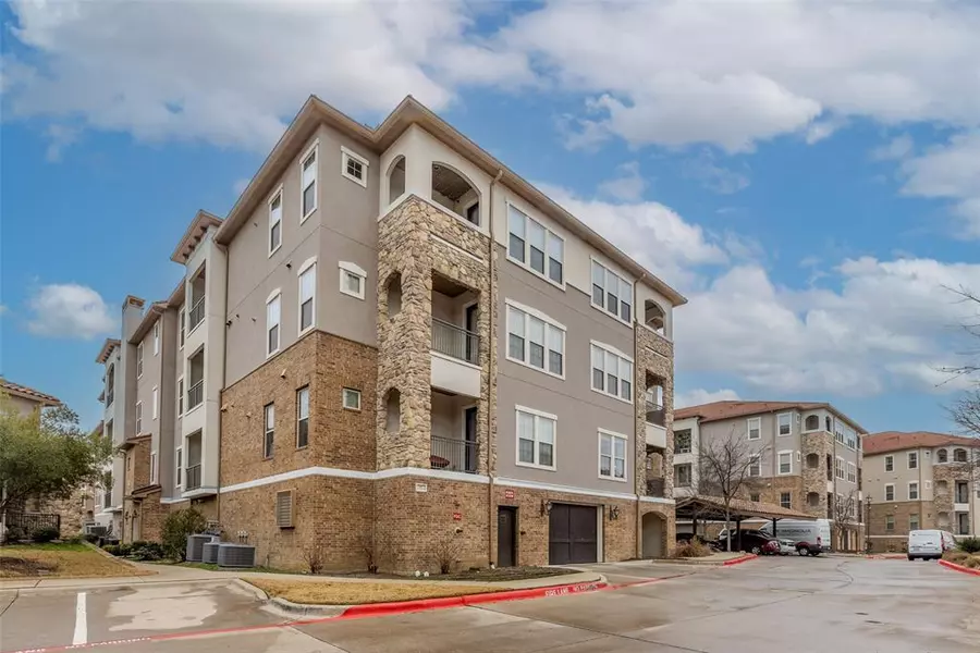 545 Via Amalfi #207, Irving, TX 75039