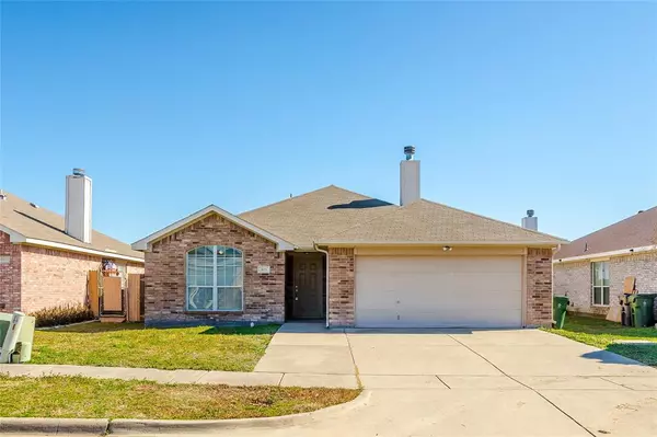 805 Sesame Drive, Arlington, TX 76010