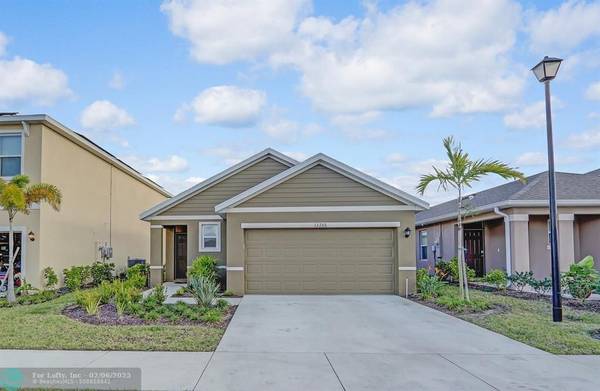 12266 SW Rimini Way, Port St Lucie, FL 34987