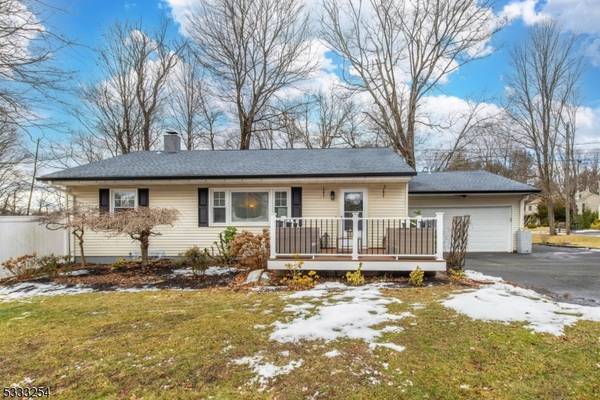 12 Walnut St, Randolph Twp., NJ 07869