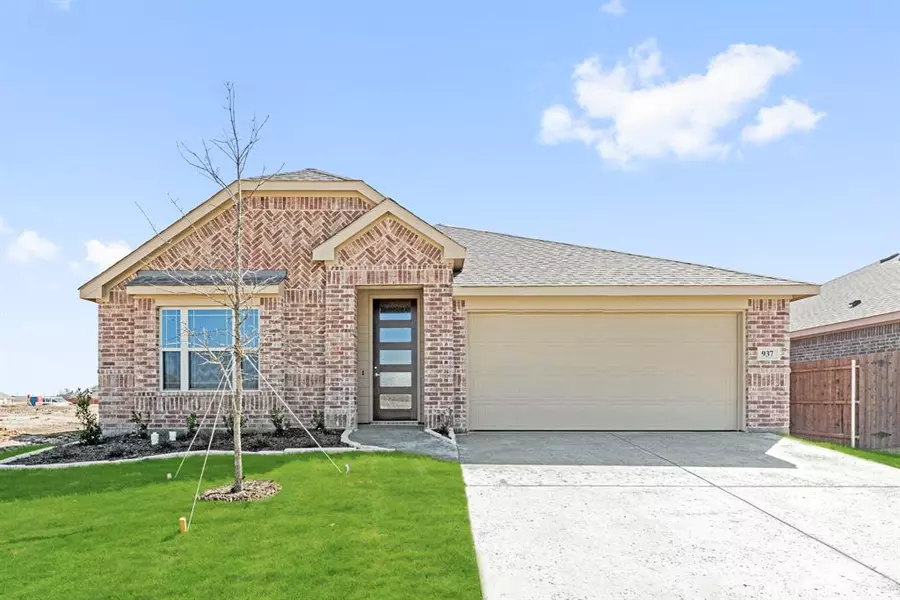 937 Creekhollow Drive, Godley, TX 76044