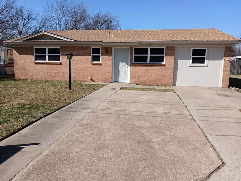 513 S Green Street, Eastland, TX 76448