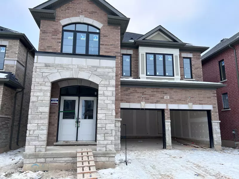 49 Arnold CIR, Brampton, ON L7A 0B8