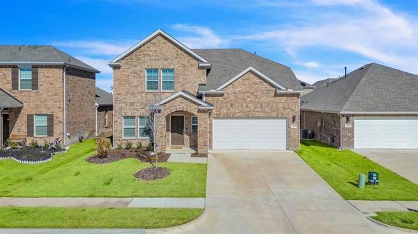 739 Lauren Grove Lane, Forney, TX 75126