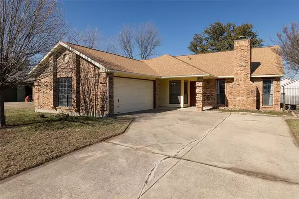 4213 River Birch Road, Fort Worth, TX 76137