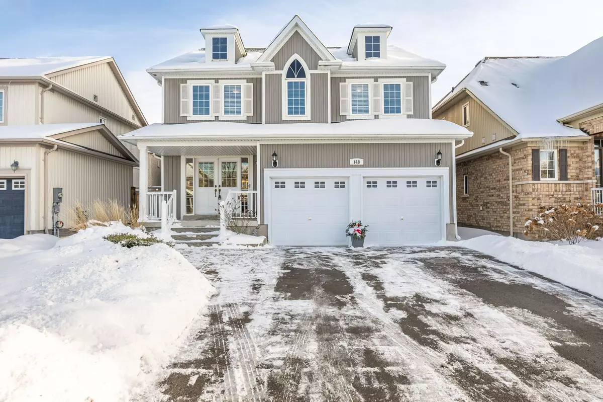 East Gwillimbury, ON L0G 1M0,148 Donald Stewart CRES