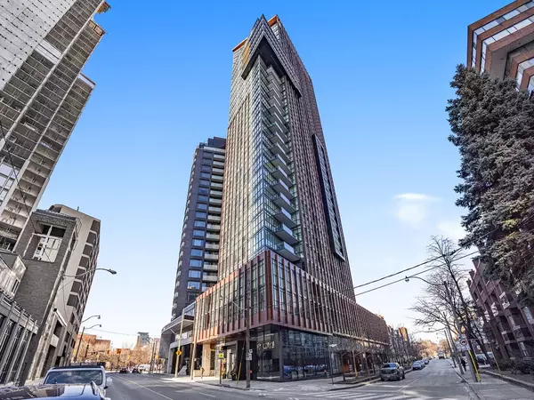 32 Davenport RD #1704, Toronto C02, ON M5R 0B5