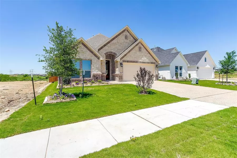 7282 Velvetleaf, Benbrook, TX 76126