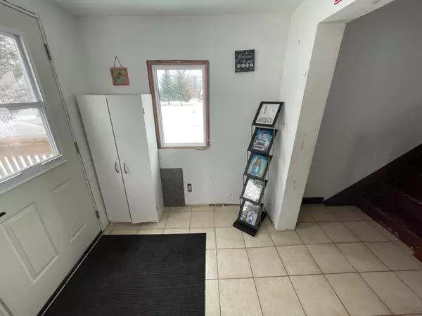 Arran-elderslie, ON N0G 2N0,237 Victoria ST S