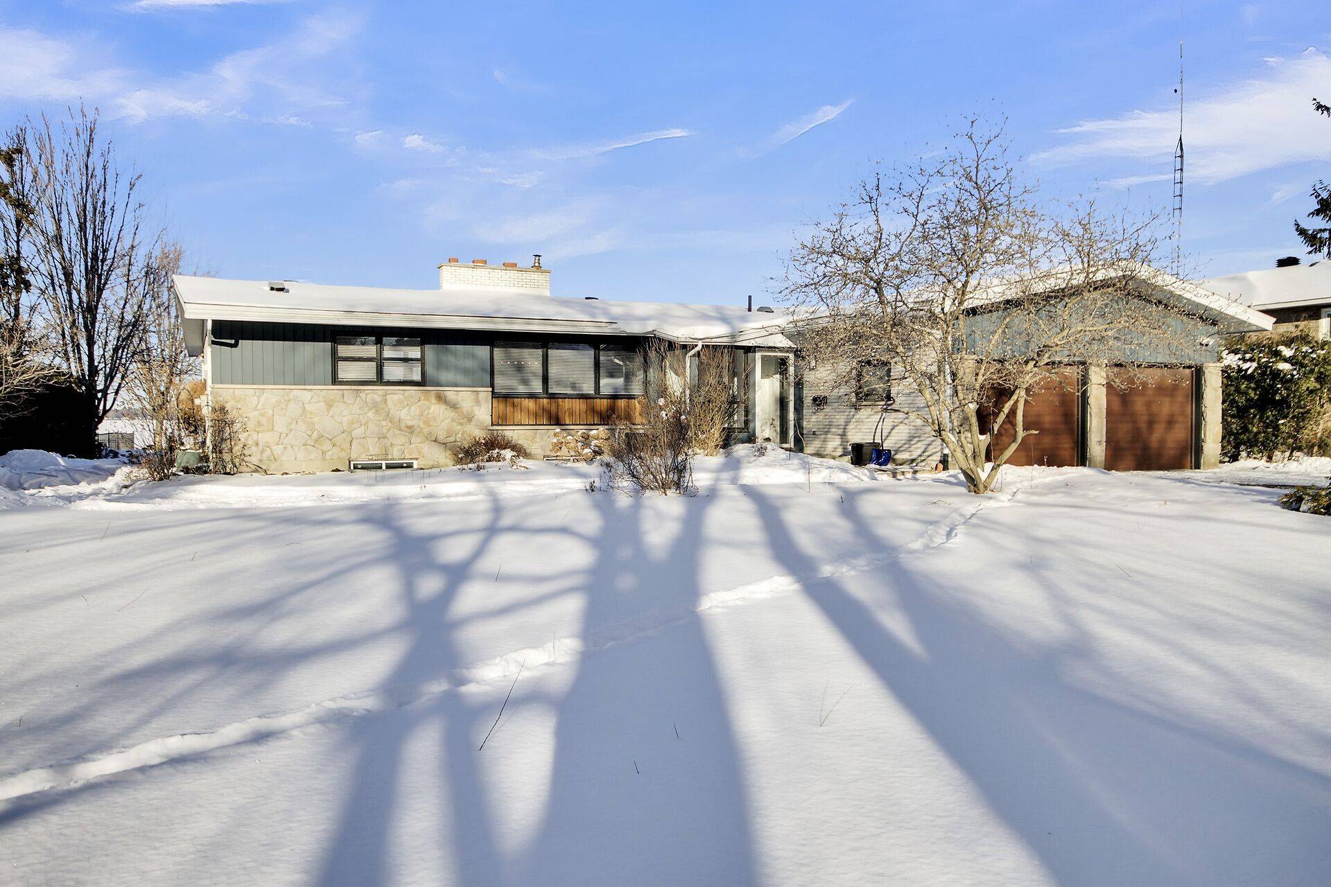 133 James Cummings AVE,  Crystal Bay - Rocky Point - Bayshore,  ON K2H 8C9