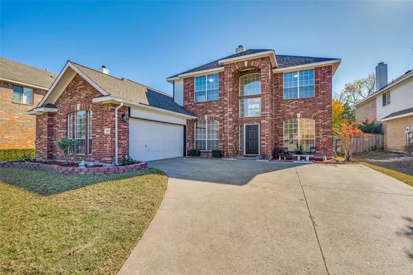 702 Crested Cove Drive, Garland, TX 75040