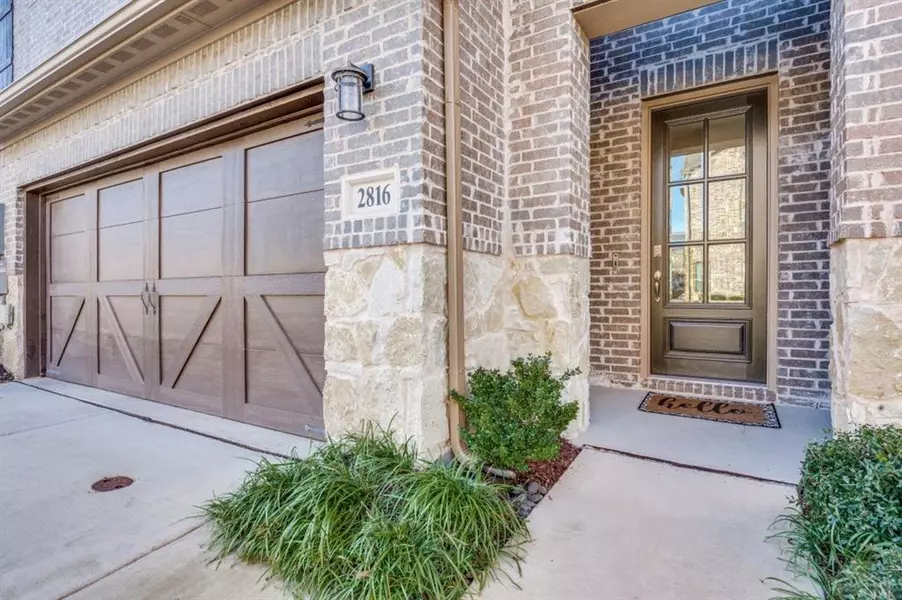 2816 Cedar Elm Drive, Carrollton, TX 75010