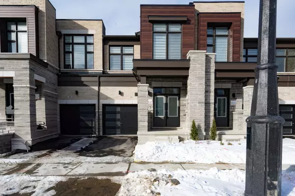 34 Singhampton RD, Vaughan, ON L4H 3Z6