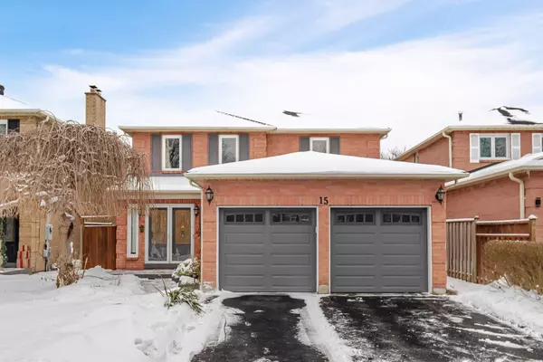 15 Dagwell CRES #UPPER LEVEL, Ajax, ON L1T 3M8