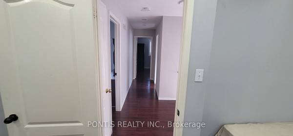 Brampton, ON L7A 1R5,28 Stable Gate Pkwy #Room-2