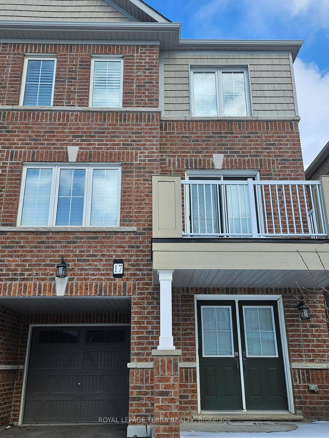 17 Daylight ST, Brampton, ON L7A 4N6