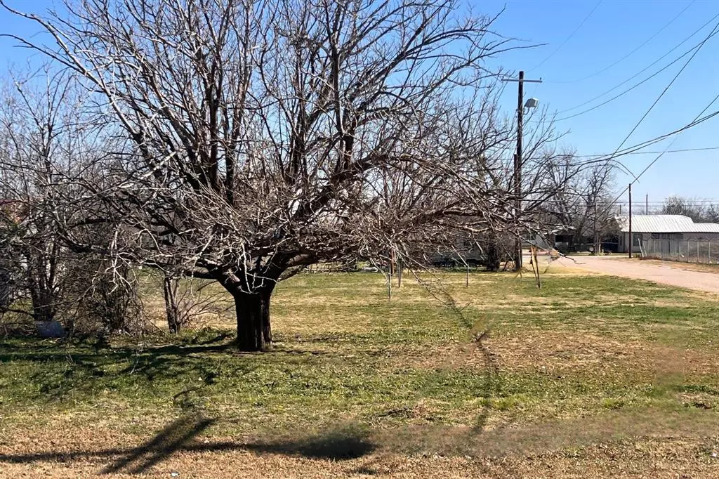 Merkel, TX 79536,411 Cherry