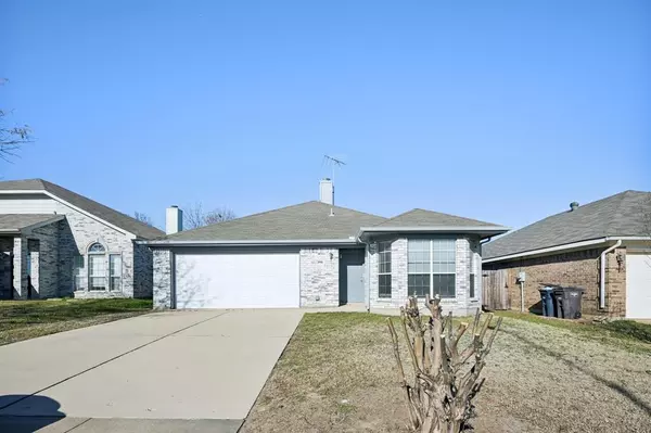 3986 Sarasota Springs Drive, Fort Worth, TX 76123