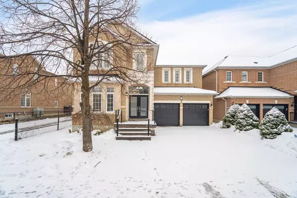 17 Montcalm BLVD, Vaughan, ON L4H 2M5