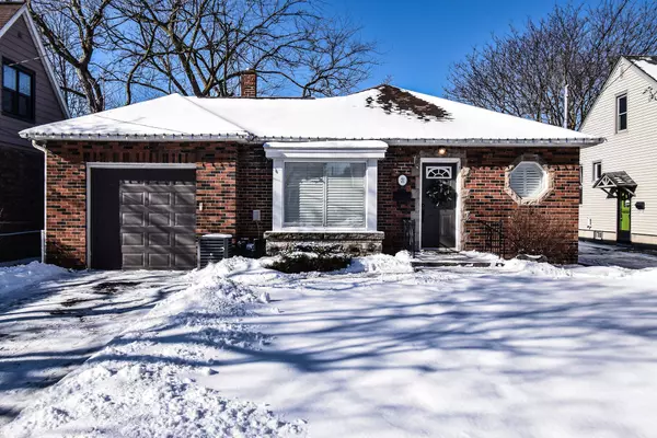 21 Cameron RD, St. Catharines, ON L2P 3E1