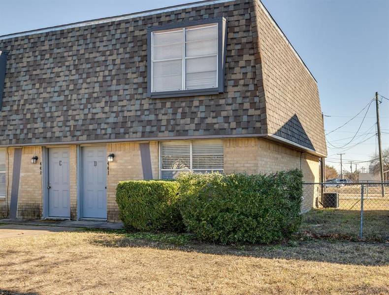 441 SW Thomas Street #D, Burleson, TX 76028