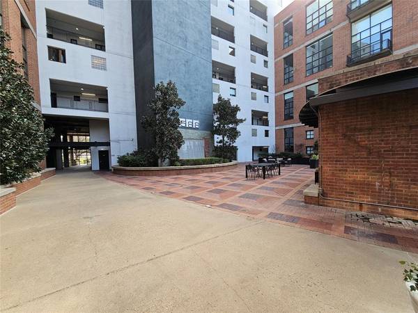 Dallas, TX 75204,3110 THOMAS Avenue #334