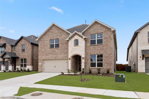 2329 Volans Drive, Fort Worth, TX 76052