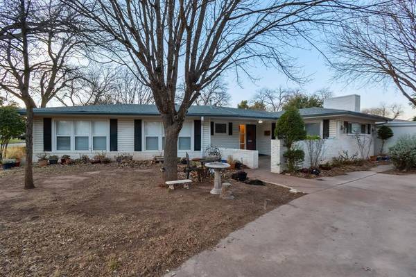 882 S Leggett Drive, Abilene, TX 79605