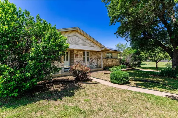 Irving, TX 75062,3901 W Rochelle Road