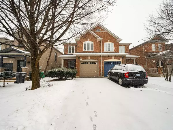 3926 Stardust DR #Main, Mississauga, ON L5M 8A6