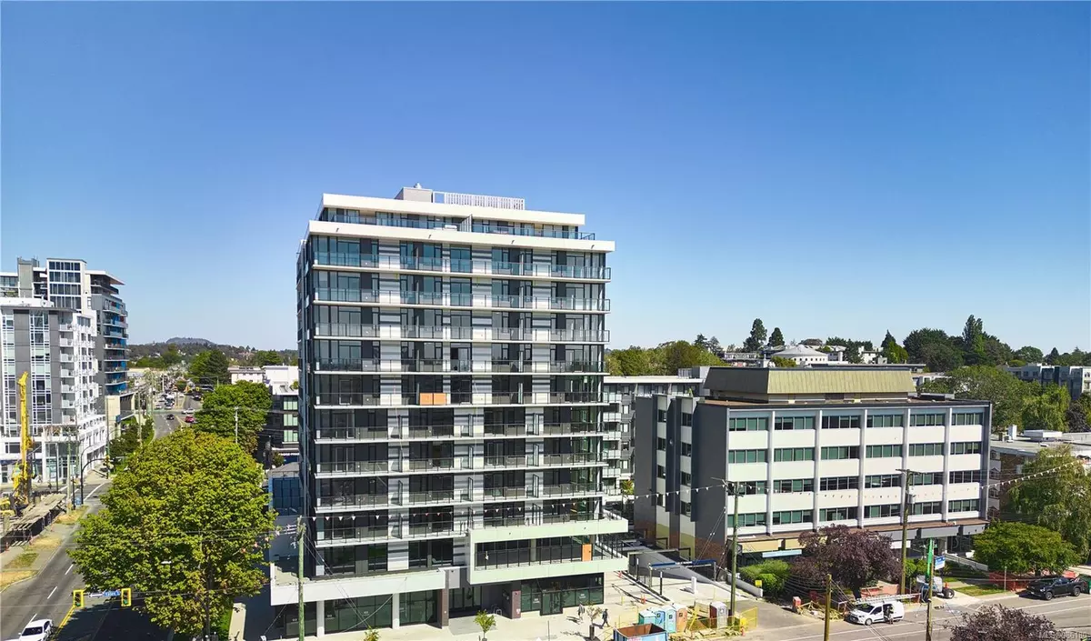 Victoria, BC V8V 0H5,1100 Yates St #407