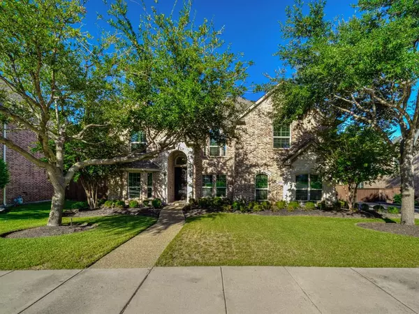 10110 Birdie Court, Rowlett, TX 75089