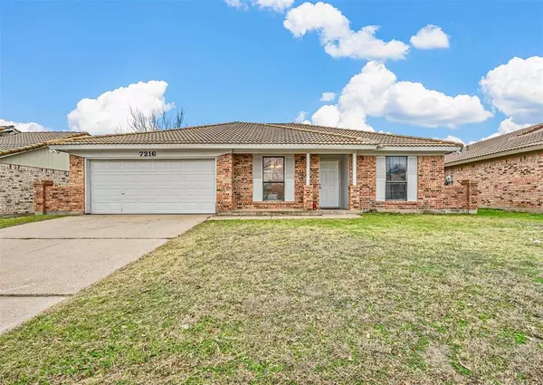 Fort Worth, TX 76133,7216 Ridge Road W