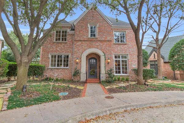 5705 Portsmouth Lane, Dallas, TX 75252