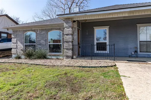 1125 Bellmont Court, Bedford, TX 76022