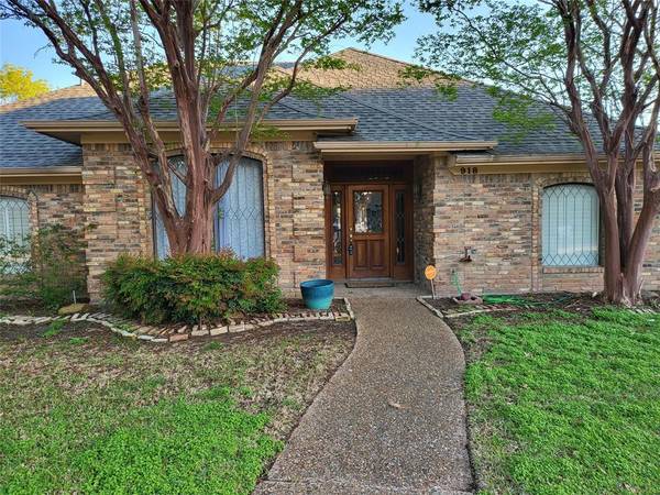 918 Spring Brook Drive, Allen, TX 75002