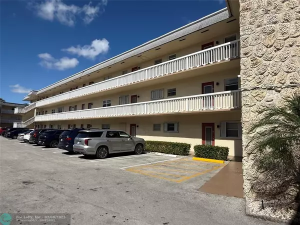 4331 NW 16th St  #103 D, Fort Lauderdale, FL 33313