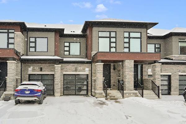 61 Ducharme DR,  Richmond Hill,  ON L4S 0J3