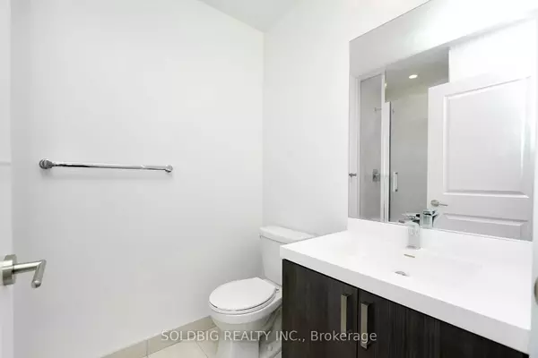 Mississauga, ON L4Z 0C6,8 Nahani WAY #3306