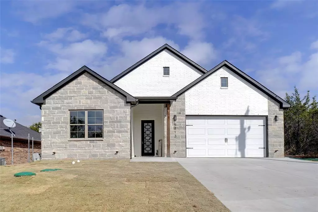 Granbury, TX 76048,5813 Stonegate Circle