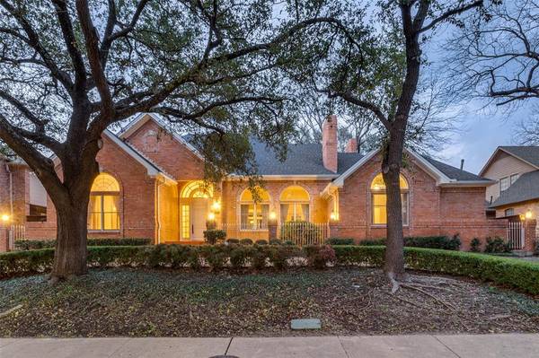 5809 Flintshire Lane, Dallas, TX 75252