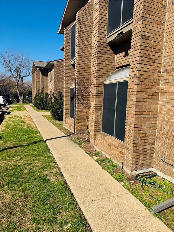 4448 Chaha Road #206, Garland, TX 75043