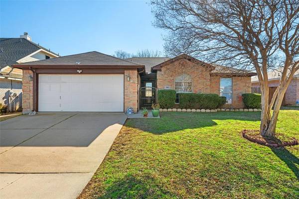 3963 Busch Gardens Drive, Fort Worth, TX 76123