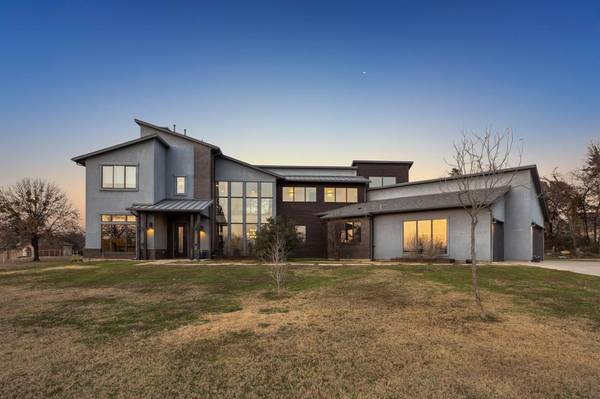 800 Bridle Ridge Ranch Road, Cross Roads, TX 76227