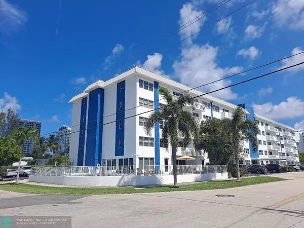 550 W Bayshore Dr  #211, Fort Lauderdale, FL 33304